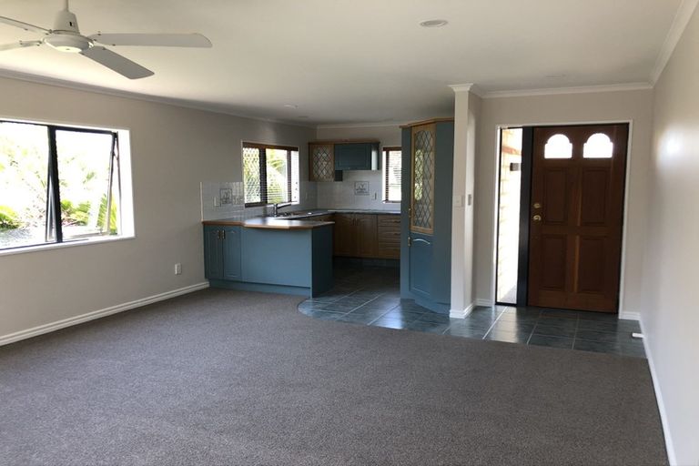 Photo of property in 76 Sovereign Drive, Papamoa Beach, Papamoa, 3118