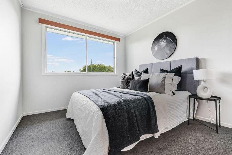 Photo of property in 198 Sandwich Road, St Andrews, Hamilton, 3200