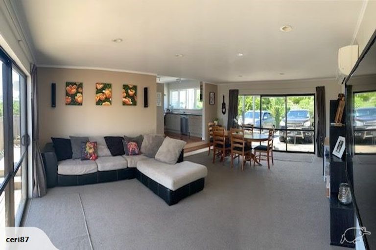 Photo of property in 83 Old Onerahi Road, Onerahi, Whangarei, 0110