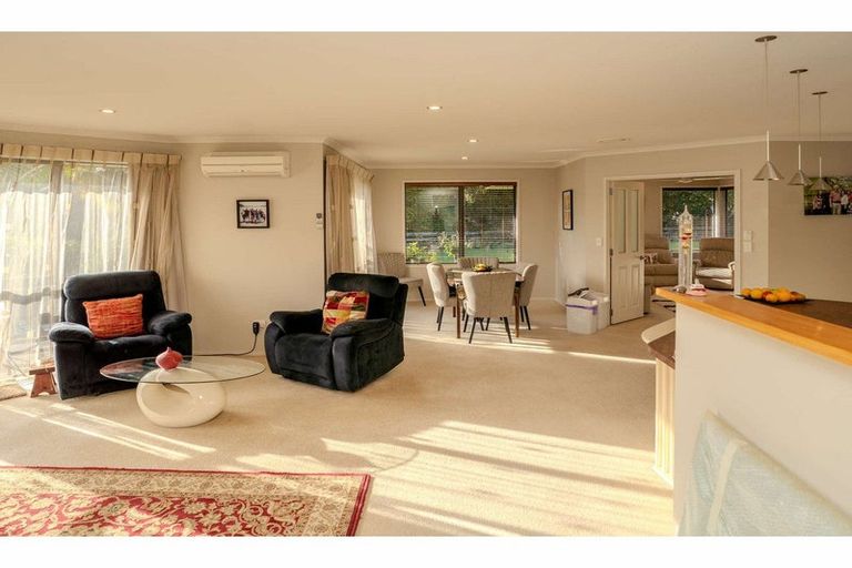 Photo of property in 14b Karaka Drive, Kerikeri, 0230