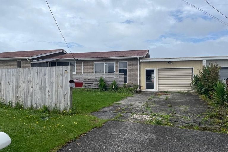 Photo of property in 49 Doment Crescent, Orewa, 0931