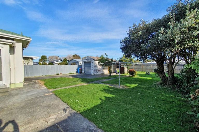 Photo of property in 21 Gallipoli Road, Onekawa, Napier, 4110