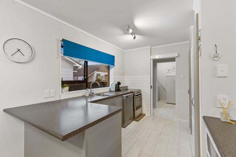 Photo of property in 44 Bay Vista Drive, Red Beach, 0932