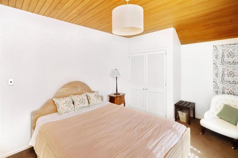 Photo of property in 1/127 Fendalton Road, Fendalton, Christchurch, 8014