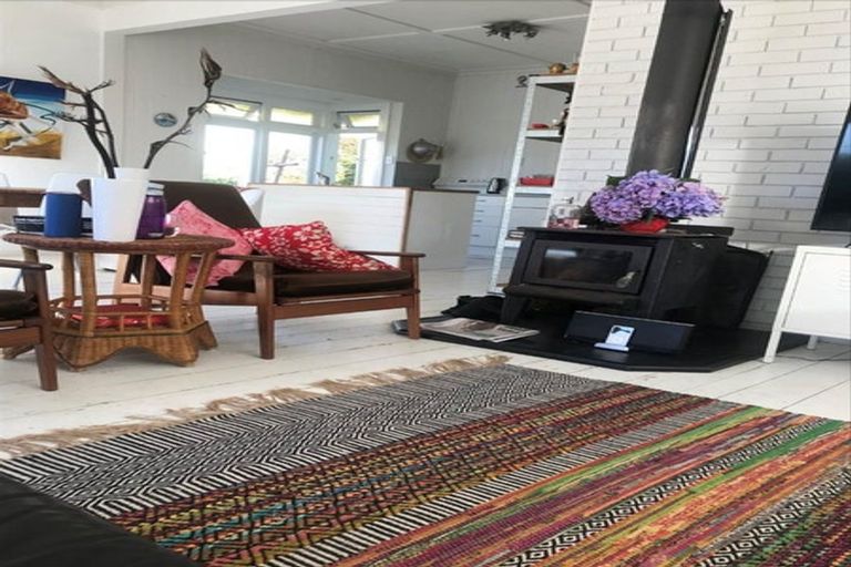 Photo of property in 265 One Tree Point Road, One Tree Point, 0118