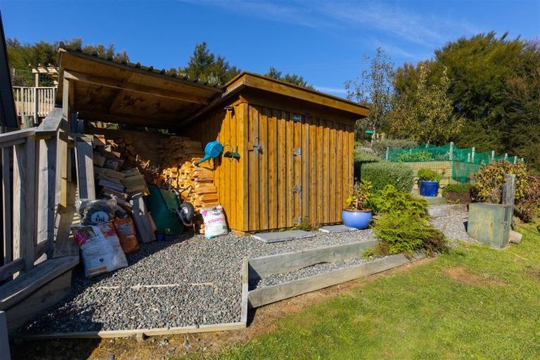 Photo of property in 49 Boons Valley Road, Waikawa, Picton, 7220