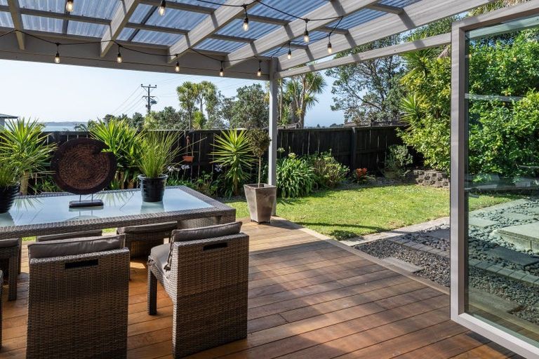 Photo of property in 37 Liberty Crescent, Beachlands, Auckland, 2018