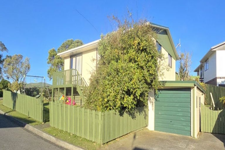 Photo of property in 22a Awatea Street, Ranui, Porirua, 5024