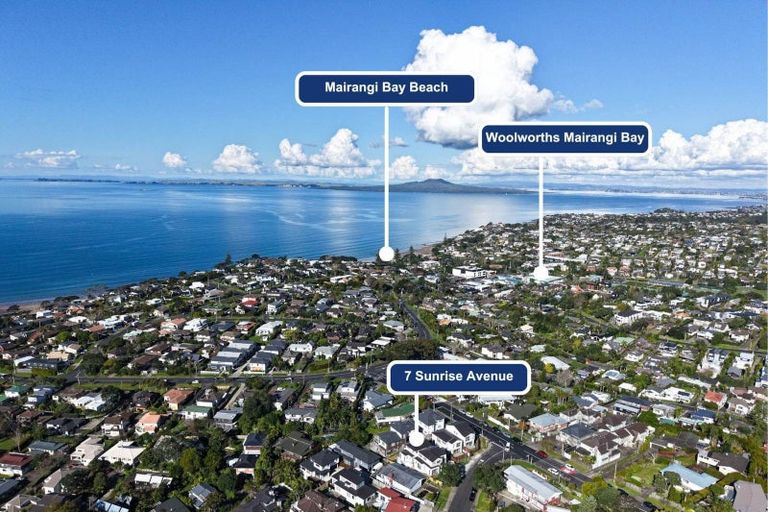 Photo of property in 1b Clematis Avenue, Murrays Bay, Auckland, 0630