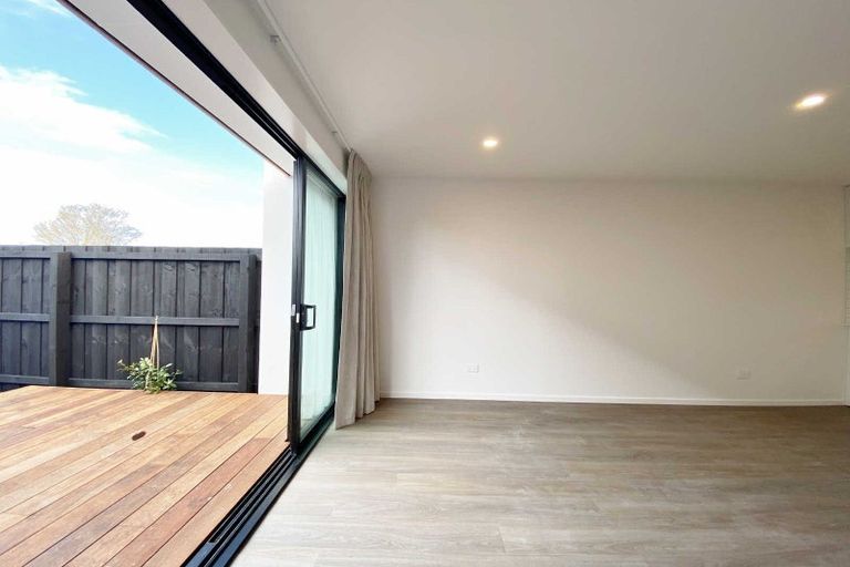 Photo of property in 3/95 Linwood Avenue, Linwood, Christchurch, 8011