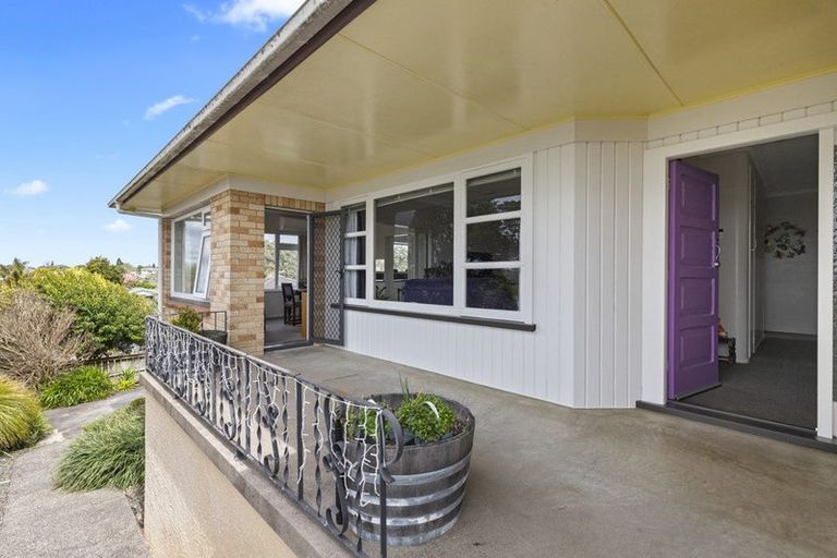 Photo of property in 18 George Arthur Place, Pukekohe, 2120
