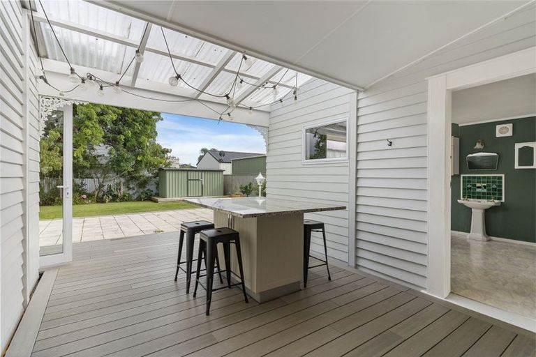 Photo of property in 219 The Square, Whangamata, 3620