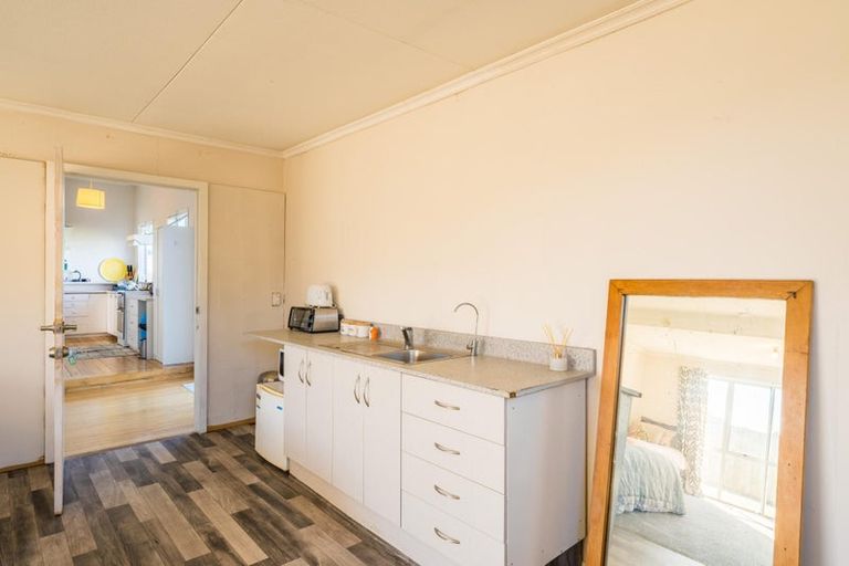 Photo of property in 1a-1b Caledonian Road, Oamaru North, Oamaru, 9400