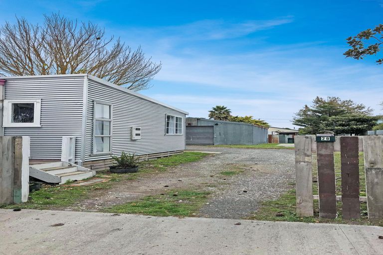 Photo of property in 28 Andrew Street, Elgin, Gisborne, 4010