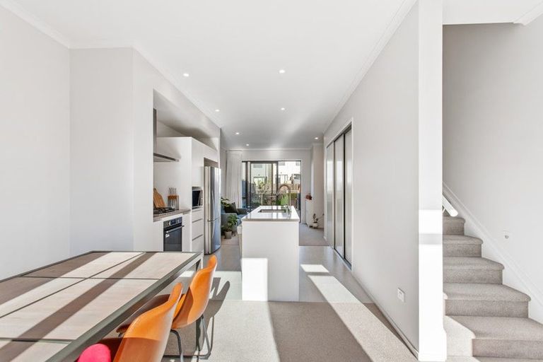 Photo of property in 21 David Carnegie Road, Hobsonville, Auckland, 0616