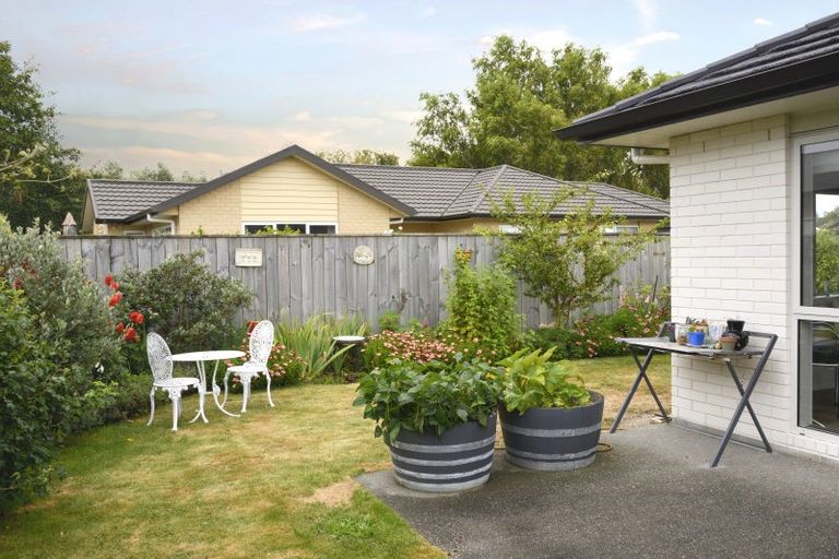 Photo of property in 64 Feist Street, Carterton, 5713