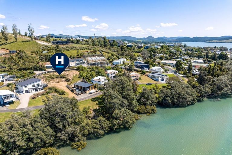 Photo of property in 6/135 Waireka Place, Whangamata, 3620