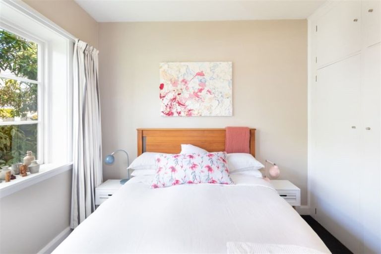 Photo of property in 157 Weston Road, St Albans, Christchurch, 8052