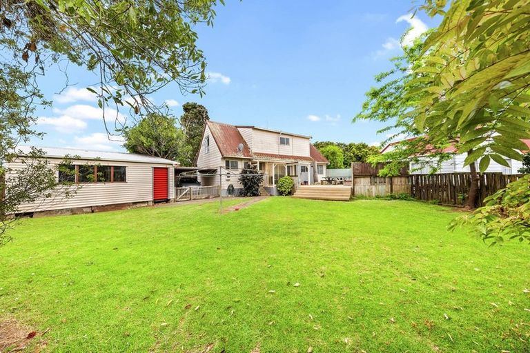 Photo of property in 57 Sunderlands Road, Half Moon Bay, Auckland, 2012