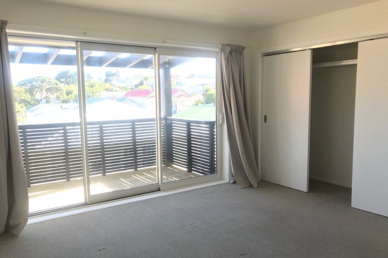 Photo of property in 35a Herald Street, Berhampore, Wellington, 6023