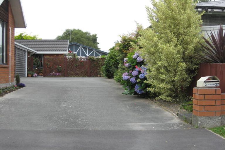 Photo of property in 2/27 Waimairi Road, Upper Riccarton, Christchurch, 8041