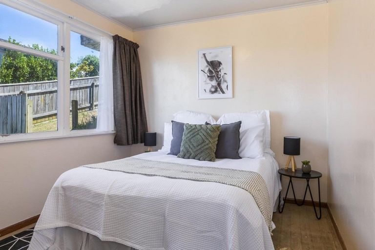 Photo of property in 54 Owhiti Street, Titahi Bay, Porirua, 5022