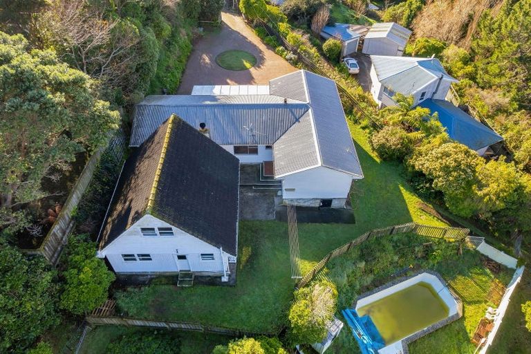 Photo of property in 80 Kahu Road, Paremata, Porirua, 5024