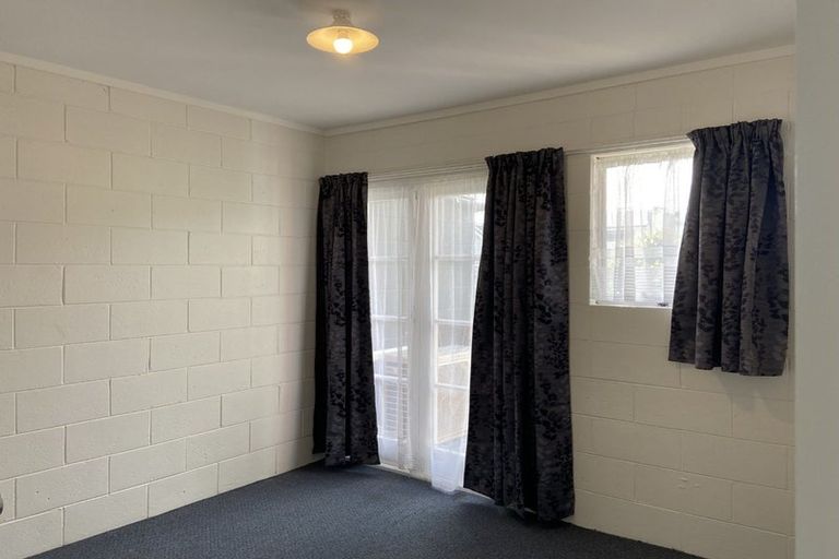 Photo of property in 1/11 Rotoiti Street, Johnsonville, Wellington, 6037