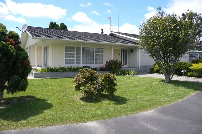 Photo of property in 4 Regent Street, Silverdale, Hamilton, 3216