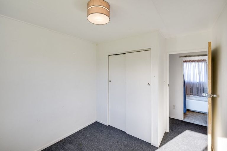 Photo of property in 355 Flaxmere Avenue, Flaxmere, Hastings, 4120