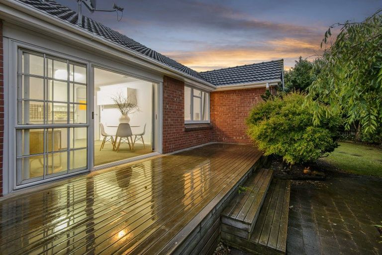 Photo of property in 36 Morrison Avenue, Northcote, Christchurch, 8052