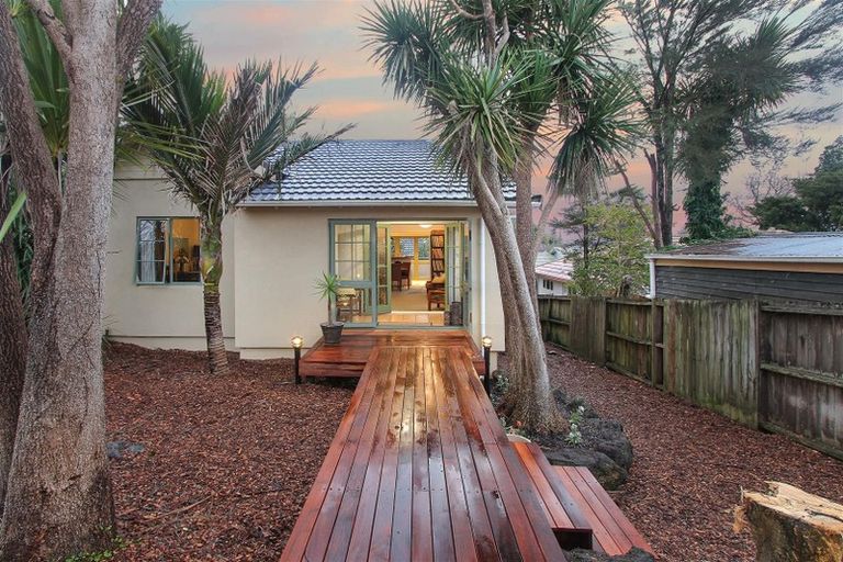 Photo of property in 13b Ambler Avenue, Glen Eden, Auckland, 0602