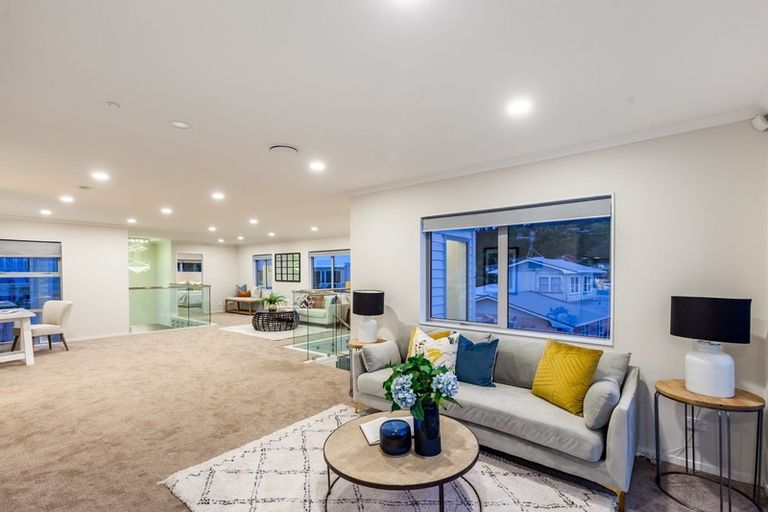 Photo of property in 1053b Whangaparaoa Road, Tindalls Beach, Whangaparaoa, 0930