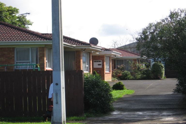 Photo of property in 2/79 Puhinui Road, Papatoetoe, Auckland, 2104