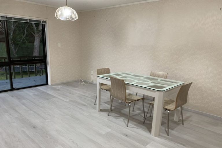 Photo of property in 1/8 Eastridge Court, Northpark, Auckland, 2013