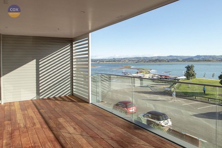 Photo of property in 311/7 Humber Street, Pandora, Napier, 4110