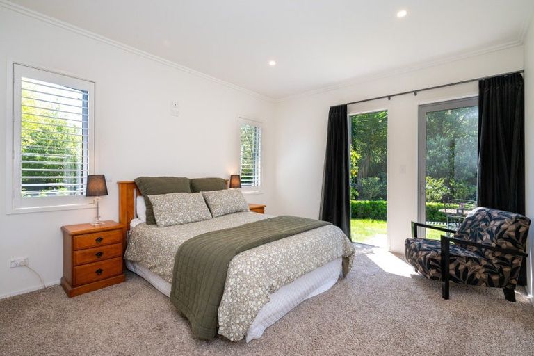 Photo of property in 38 Tauroa Valley Road, Havelock North, 4130