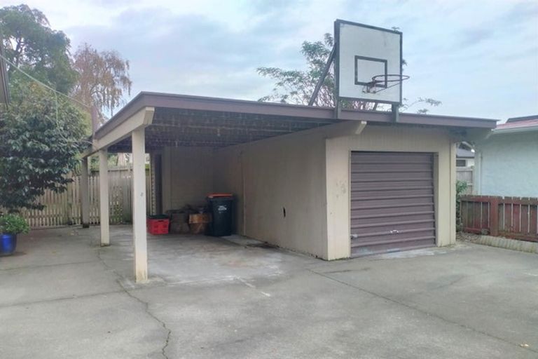 Photo of property in 6 Clausen Street, Takaro, Palmerston North, 4412