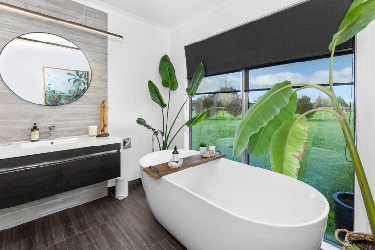 Photo of property in 15 Shadbolt Drive, Leamington, Cambridge, 3432