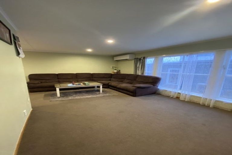 Photo of property in 35-37 Westmeath Street, Waitangirua, Porirua, 5024