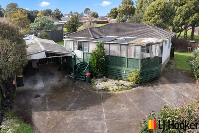 Photo of property in 16 Pallant Street, Manurewa, Auckland, 2102