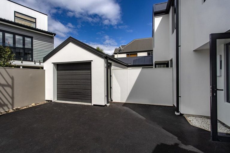Photo of property in 3 Oakford Close, Riccarton, Christchurch, 8011