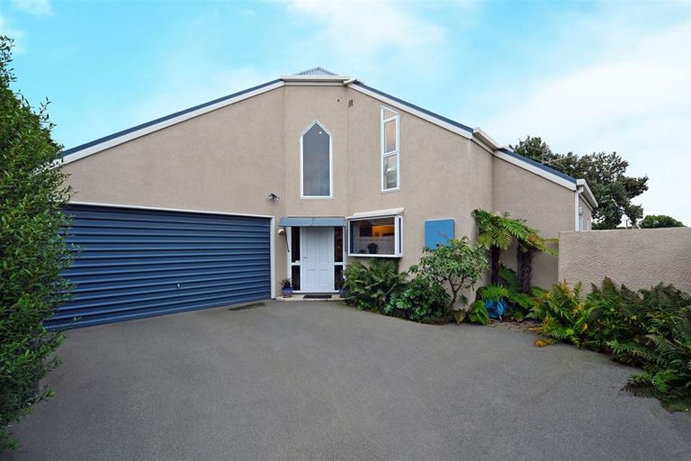 Photo of property in 2/408 Yaldhurst Road, Russley, Christchurch, 8042