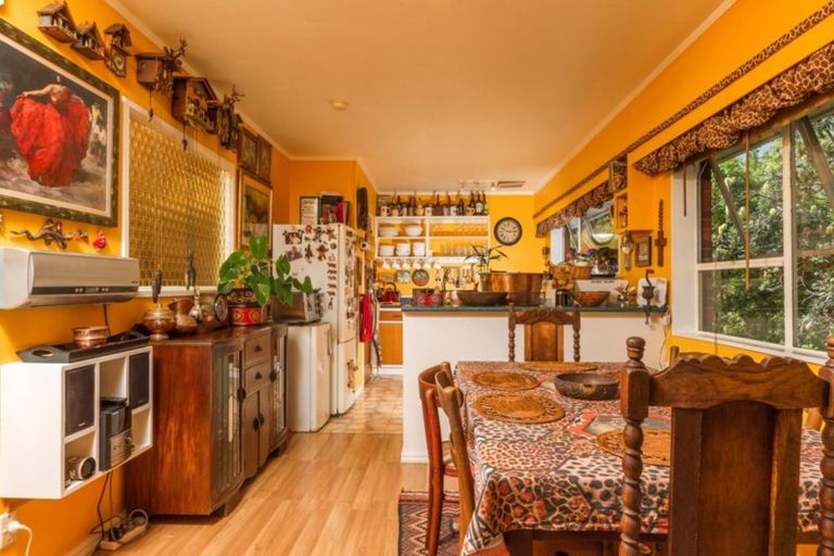 Photo of property in 19 Wyoming Avenue, Murrays Bay, Auckland, 0630