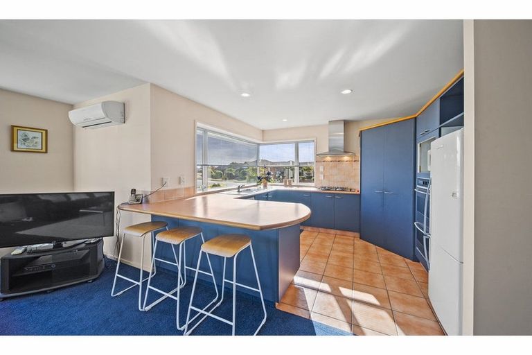 Photo of property in 52 Bella Rosa Drive, Hei Hei, Christchurch, 8042