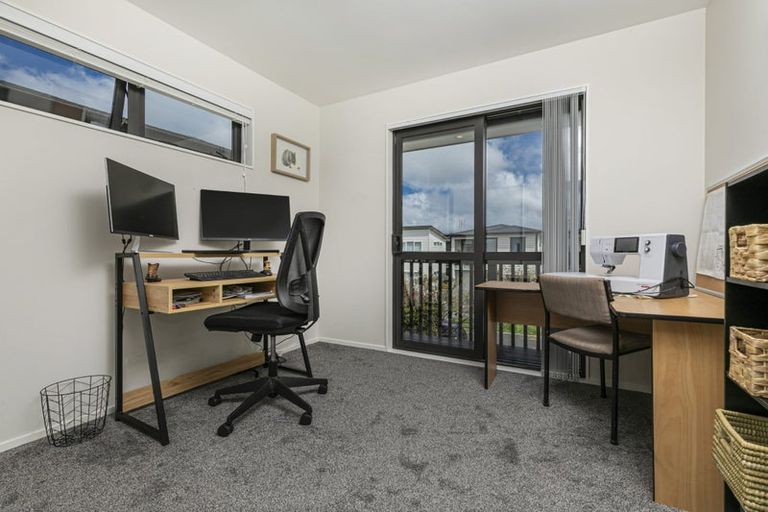 Photo of property in 7 Cicada Road, Hobsonville, Auckland, 0616