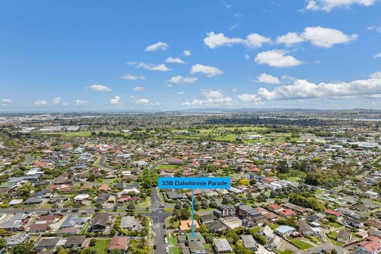 Photo of property in 33b Dalwhinnie Parade, Highland Park, Auckland, 2010