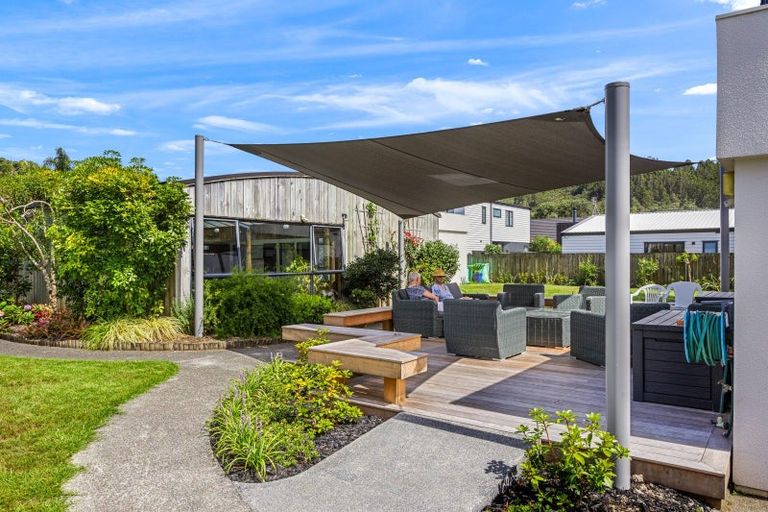 Photo of property in 15e Puriri Avenue, Orewa, 0931