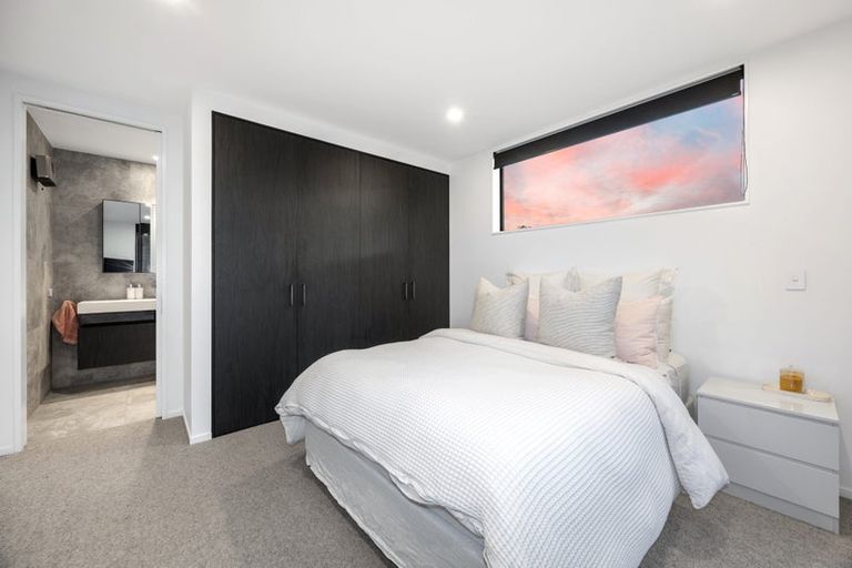 Photo of property in 2/35 Saint James Avenue, Papanui, Christchurch, 8053