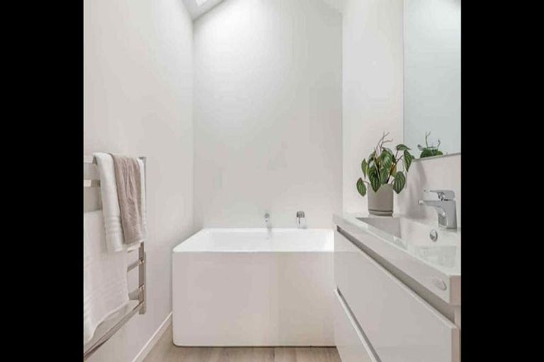 Photo of property in 55 Melville Drive, Whakatane, 3120